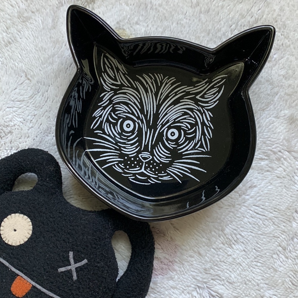 🐈‍⬛ Patch NYC x Crate and Barrel Slightly Scary Kitty Bowl like new